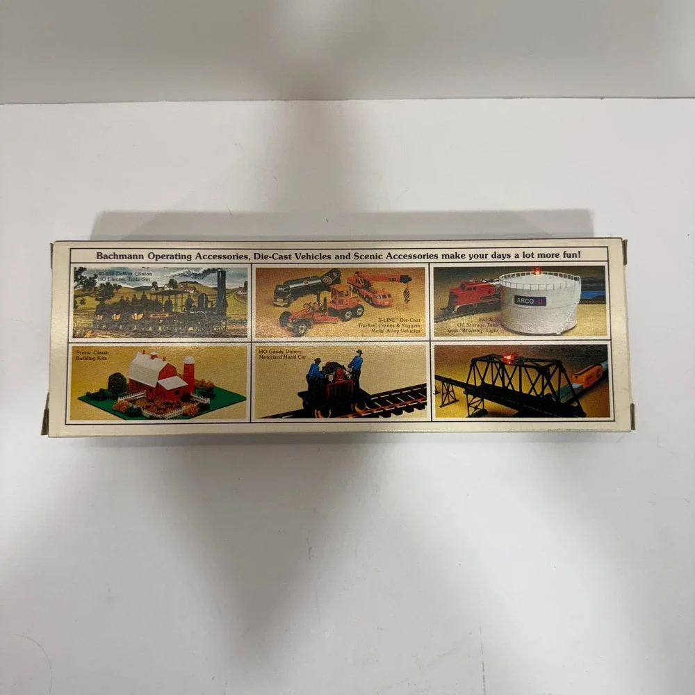 Bachmann HO Scale L&N Flat Car with Logs 43-1003-41 Louisville & Nashville Red